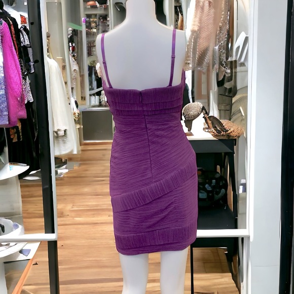 BCBG MAXAZRIA DRESS - Picture 2 of 10